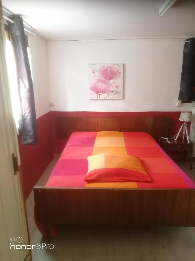 Beausejour Apartment Haybes Exterior foto